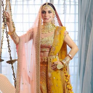 SHRADDHA ARYA CHOSE TO WEAR A *MUSTARD LEHENGA* FOR HER BRIDAL SHOOT & WE ARE IN LOVE!!