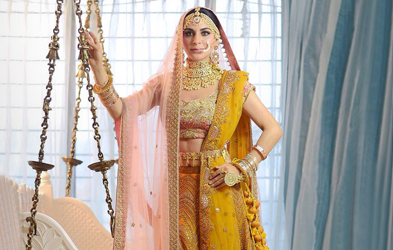 SHRADDHA ARYA CHOSE TO WEAR A *MUSTARD LEHENGA* FOR HER BRIDAL SHOOT & WE ARE IN LOVE!!