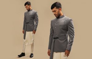 Stylish Ethnic Kurtas For Men That Go Best With Indian Dhotis