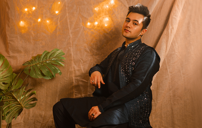 5 Best Kurtas To Gift Him This Diwali (that he’ll actually like)