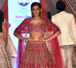 Make a Statement in Red: Find Your Dream Lehenga Fit