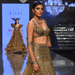 Sensual and Chic: 5 Lehenga Choli Ideas for Your Wedding