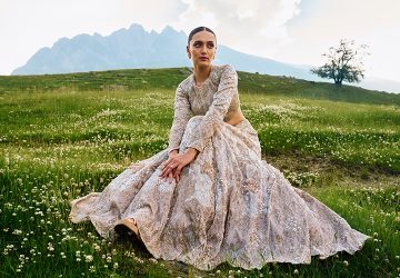 Beyond The Bridal Red: Exploring Diverse Wedding Color Palettes