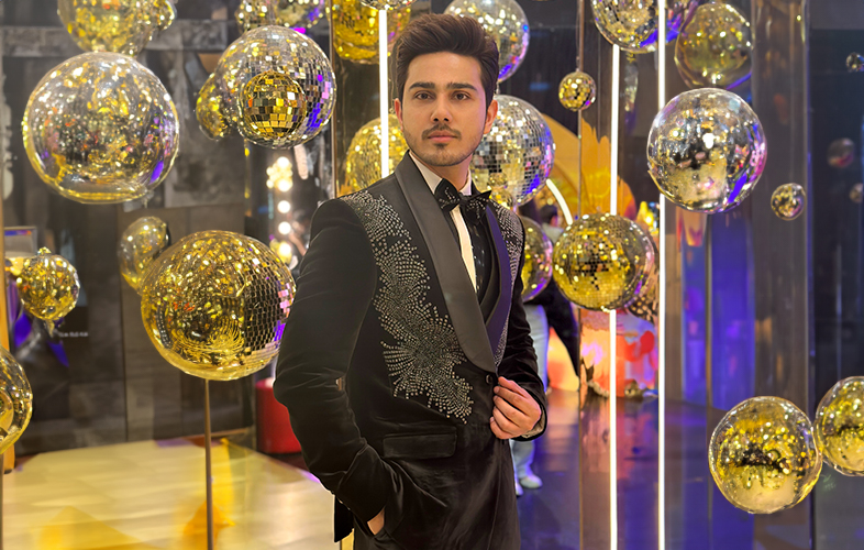 6 Super Amazing Tuxedos For The Dashing Groom