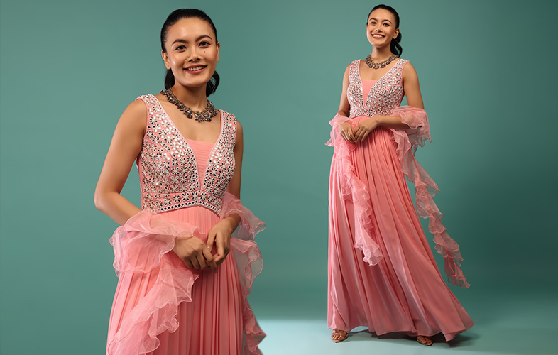 Reviving Heritage Textiles: Artisanal Craftsmanship Meets Contemporary Fashion