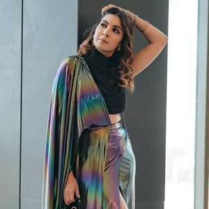 Your Guide to Quick-Ready Indo-Western Gowns for a Spectacular New Year