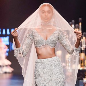 Revolutionizing Bridal Trends: Non-Traditional Outfit Choices