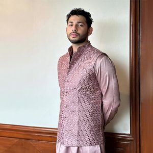 5 Must Have Mirror Work And Lucknowi Ethnic Wear Styles For Men