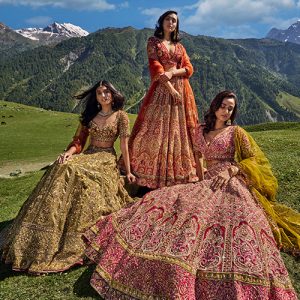 Decoding Bridal Color Palettes for Every Season