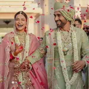 Pagalpanti Power Couple: Kirti And Pulkit's Jaw-Dropping Wedding Outfits Redefine Twining
