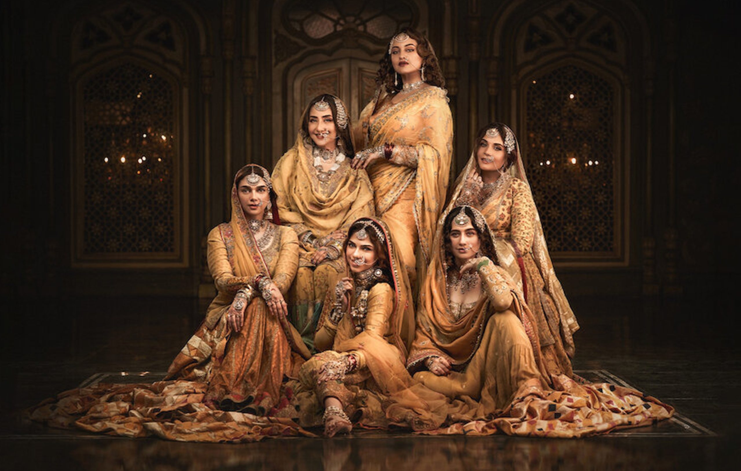 Heeramandi Inspired Anarkalis, Lehenga and Sarees for Under A Budget