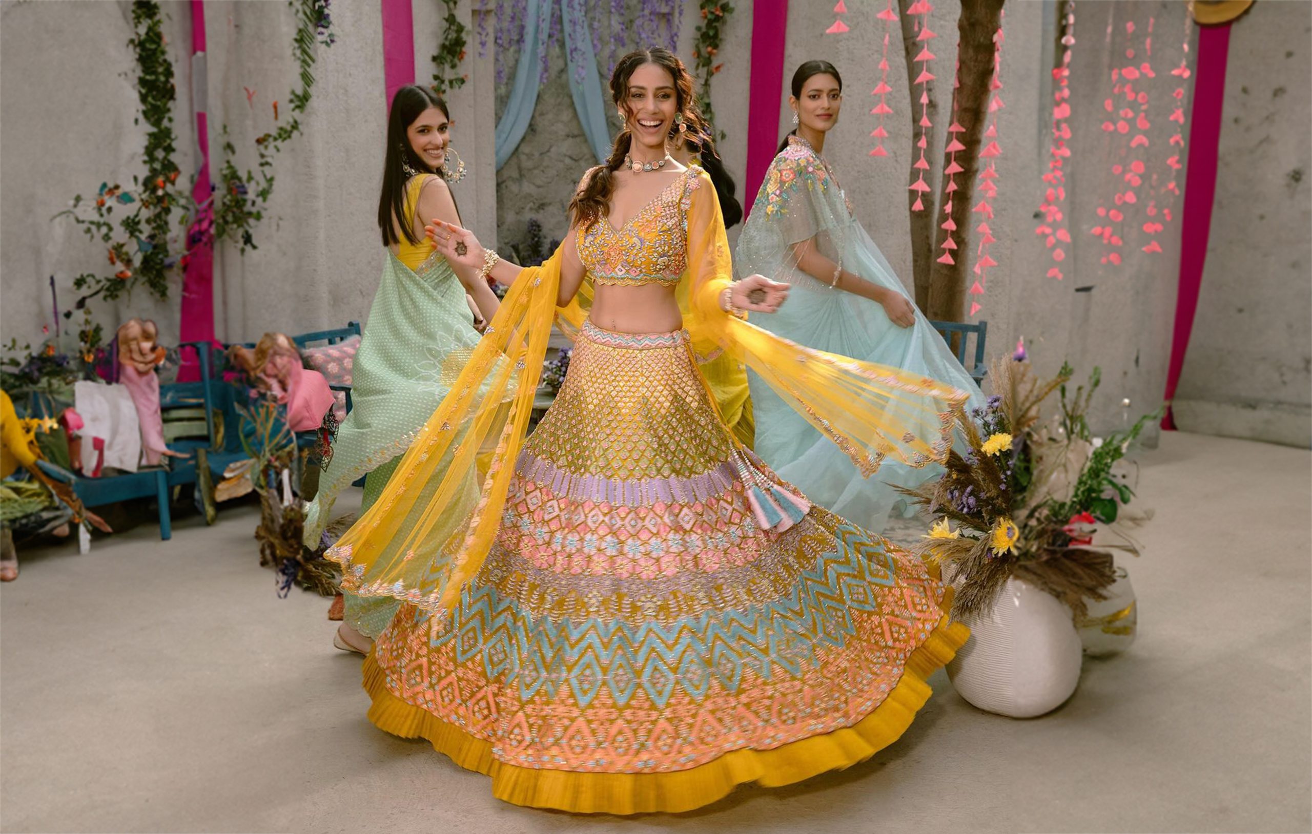 Pep Up The Sangeet Mood With These Effortless Yet Stylish Hairstyles & Accessories