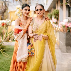 Mother of the Bride Outfits: Elegant Sarees & Styling Ideas