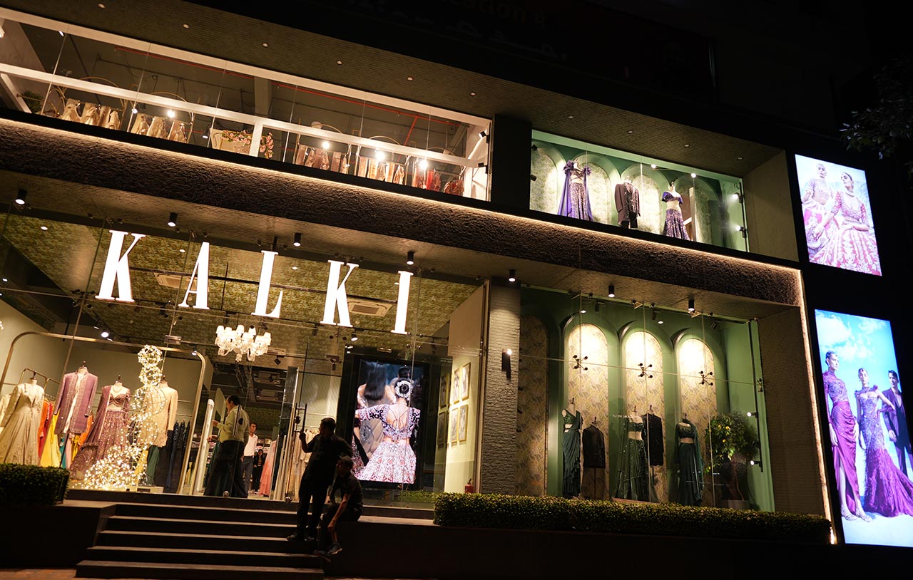 Before_You_Buy_Your_Lehenga,_Check_This_Ahmedabad_Store_First